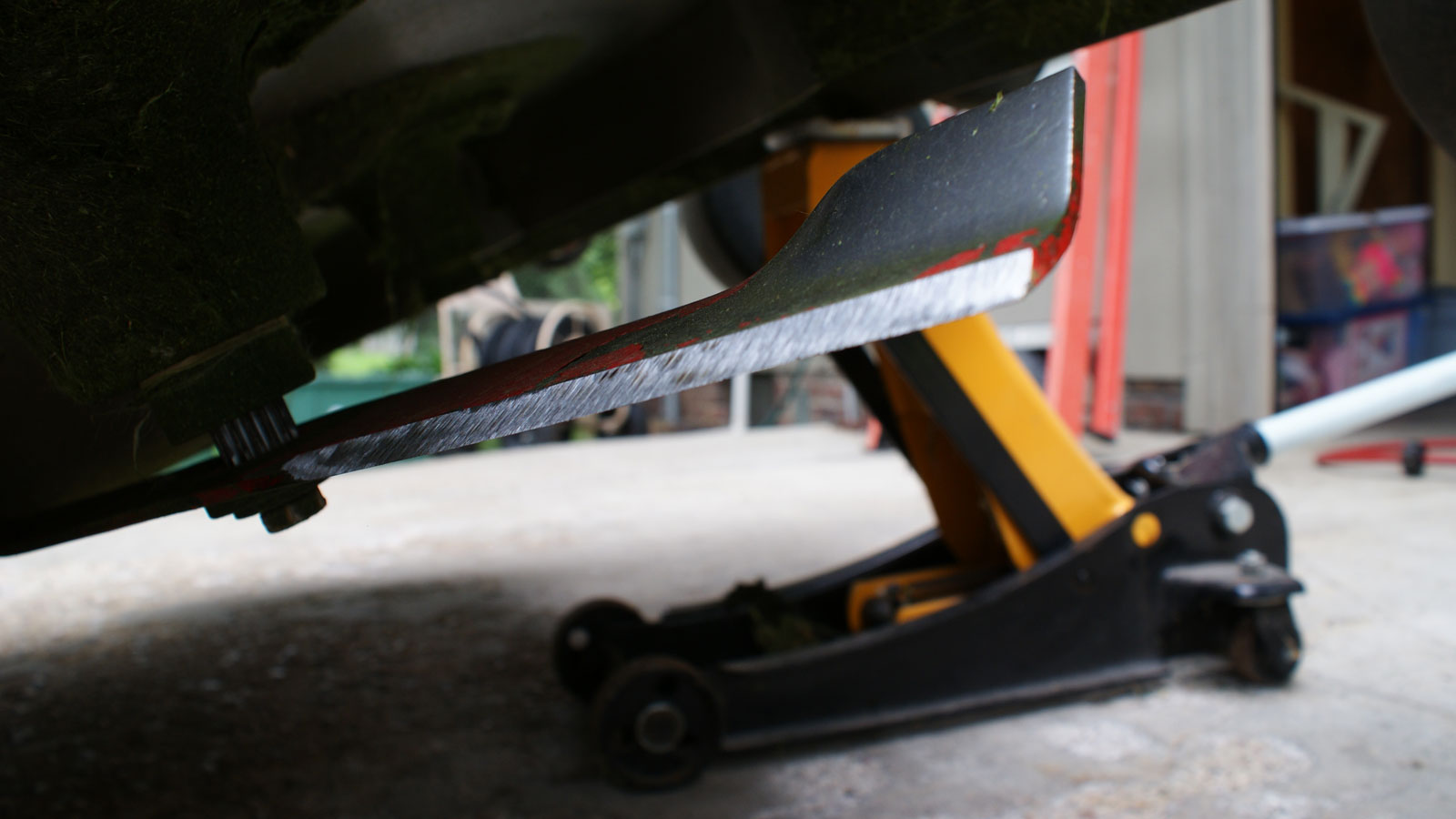 Dull Vs. Sharp Lawn Mower Blades